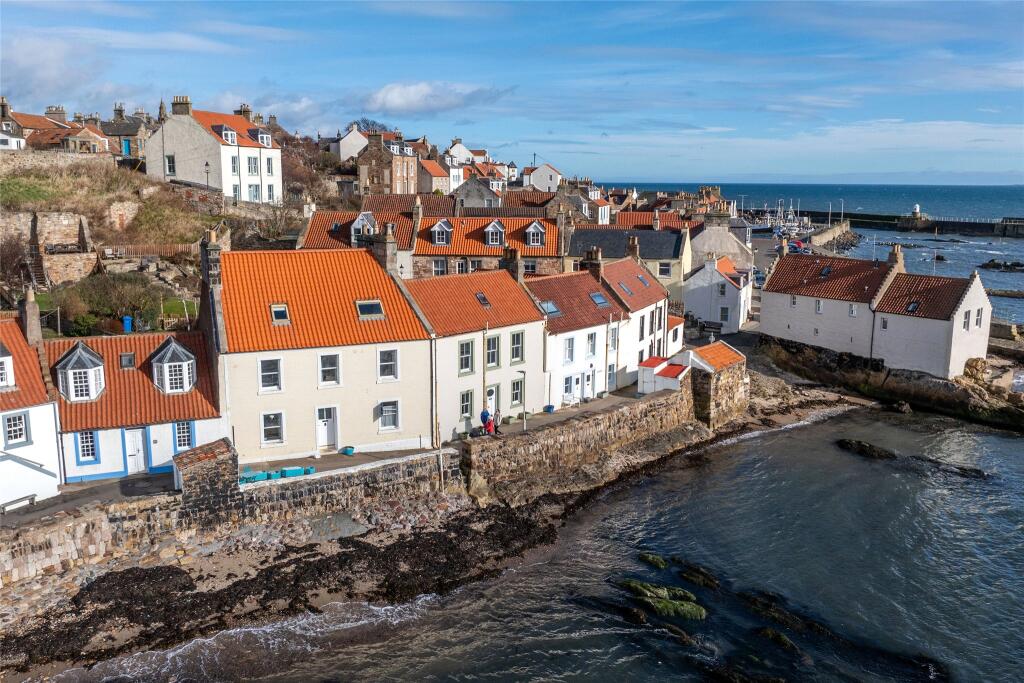 5-bed terraced on West Shore, Pittenweem, Anstruther, £545,000