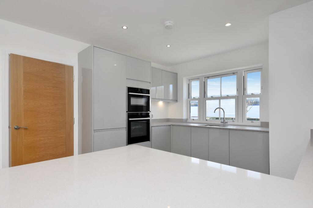 House in Southend-on-Sea - View 2