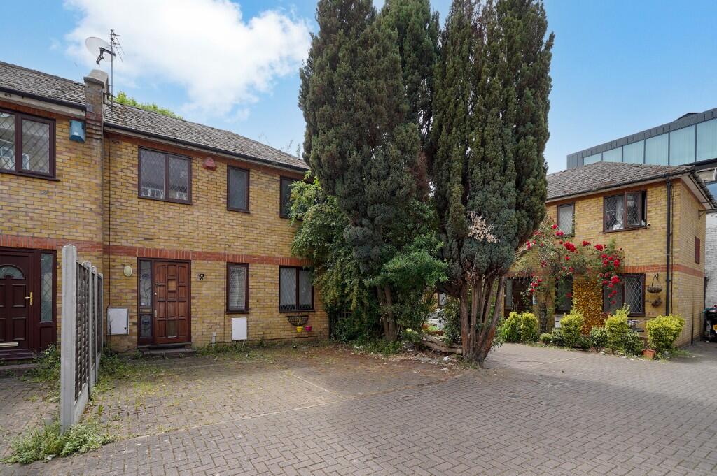 Main image of property: Hayfield Yard, London, E1