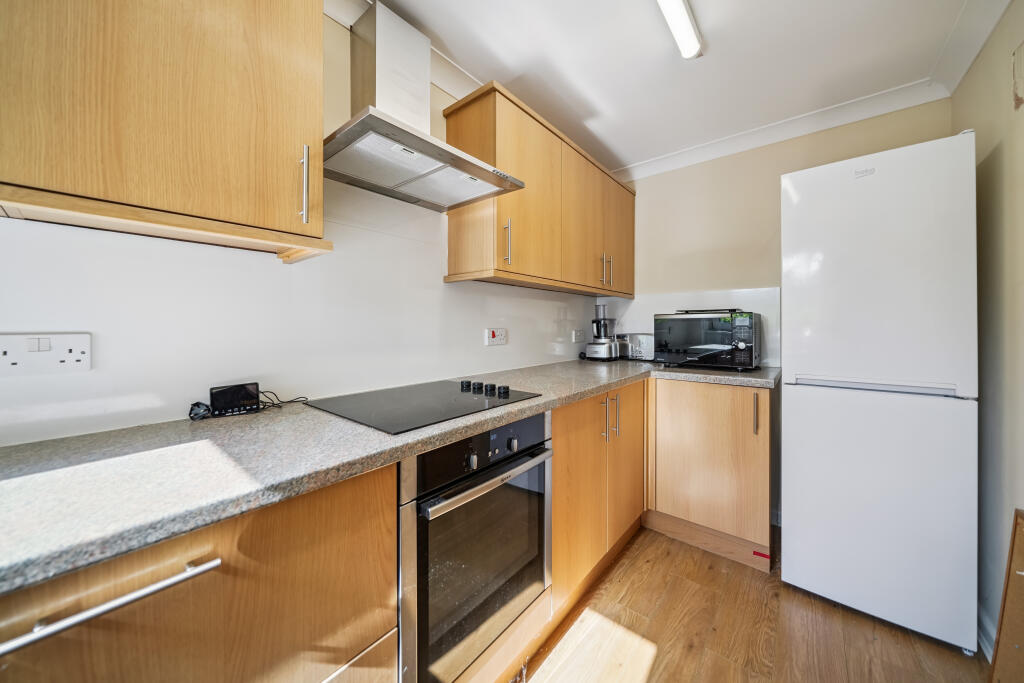 Apartment in Giffnock, Merrylee Park - View 5