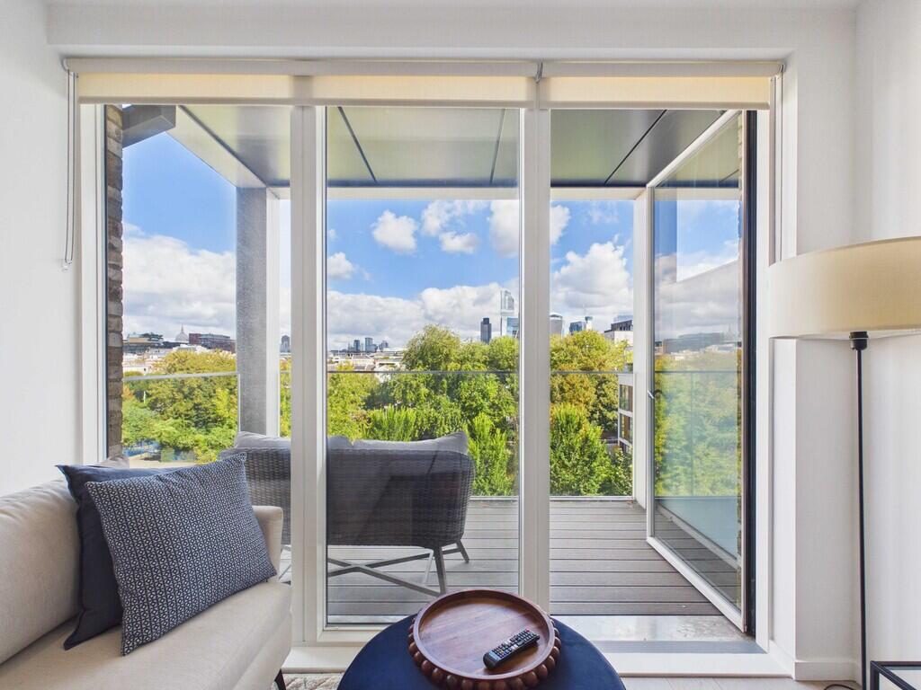 Apartment in London - View 2