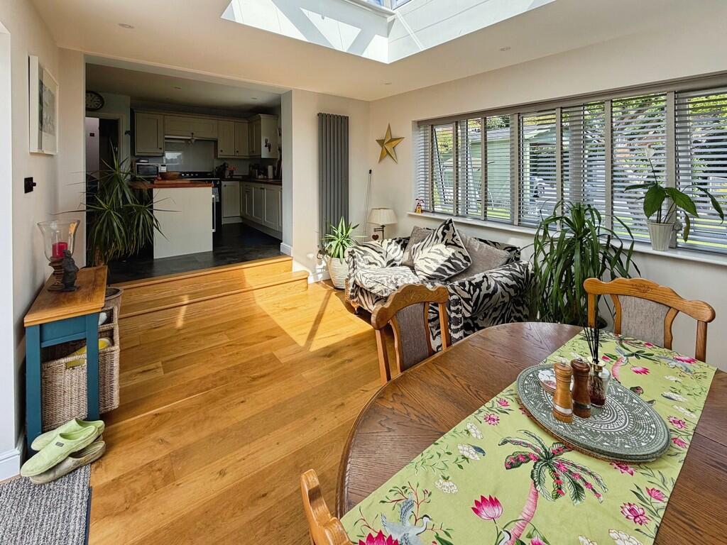 House in Warminster, Wiltshire - View 5