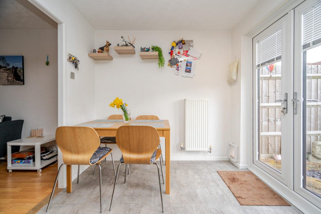 House in Milton Keynes, Browns Wood, Walton - View 3