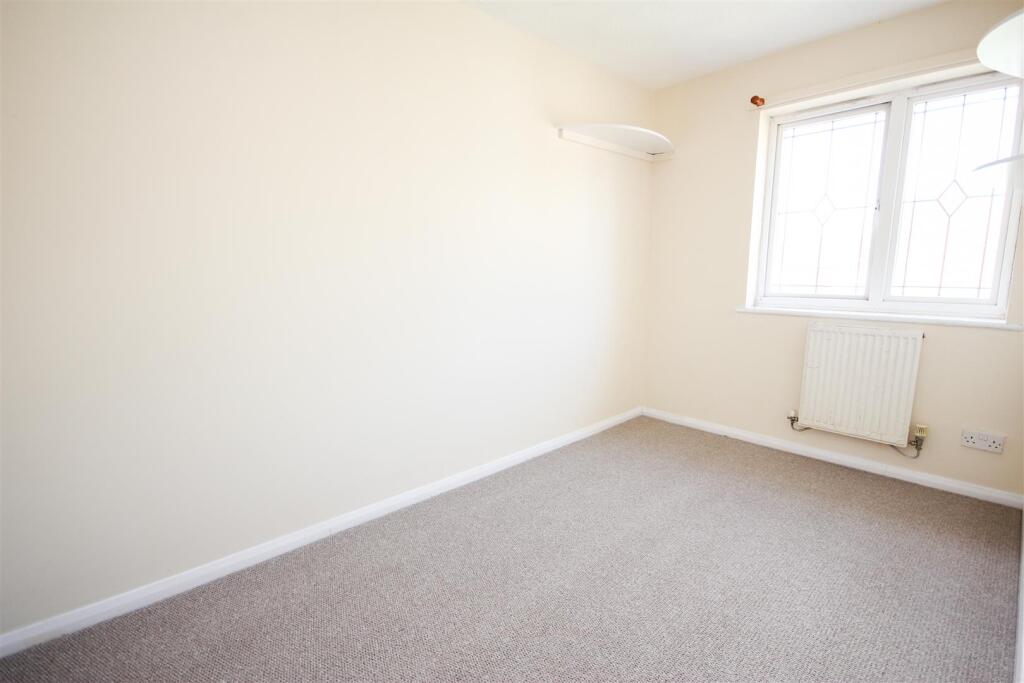 House in Wellingborough - More