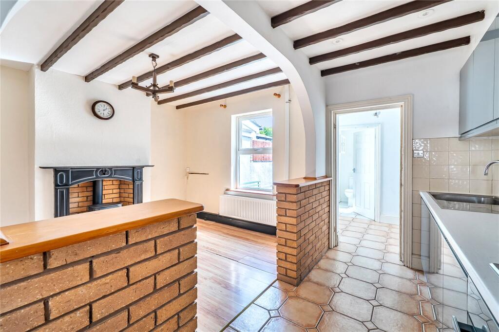 House in Cheltenham, Ewens Farm, Naunton - View 4