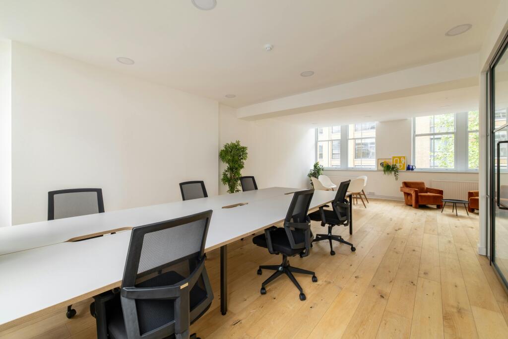 HiRes - 74 Great Eastern Street-7.jpg