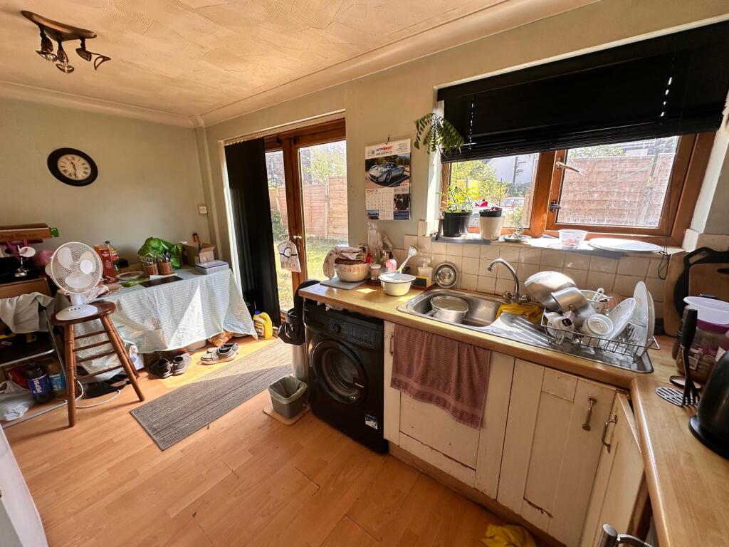 House in Rochdale, Greater Manchester - View 4