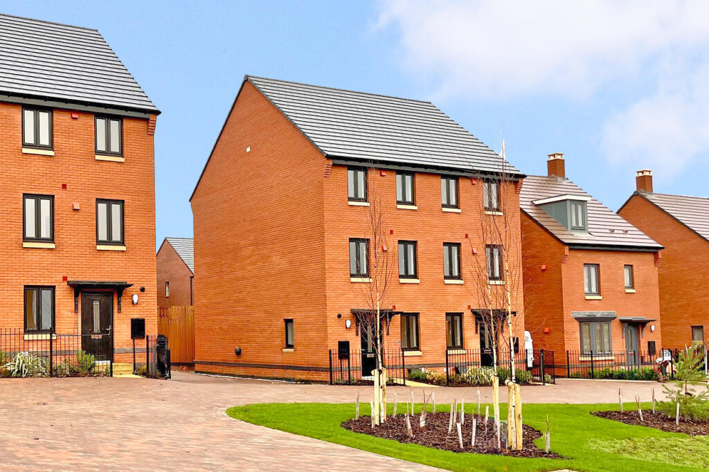 Main image of property: York Way,
Northampton, Northamptonshire,
NN5 6UX