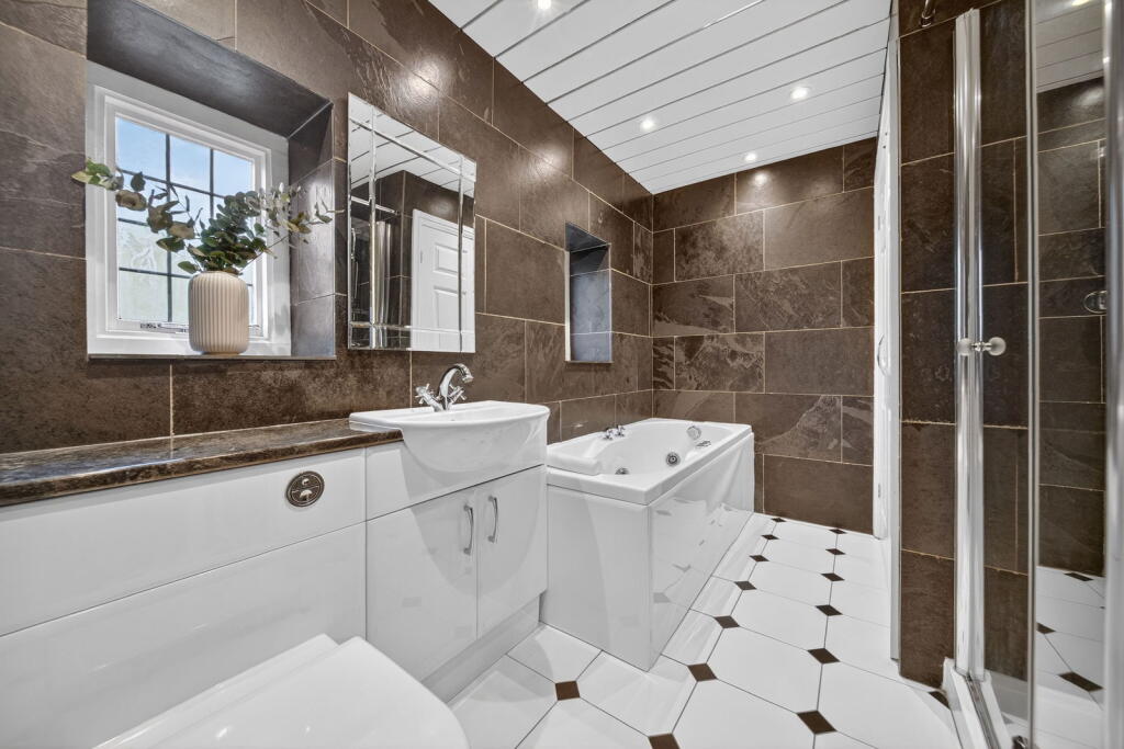 Additional image 24 of The Rookery, Thorpe, BD23