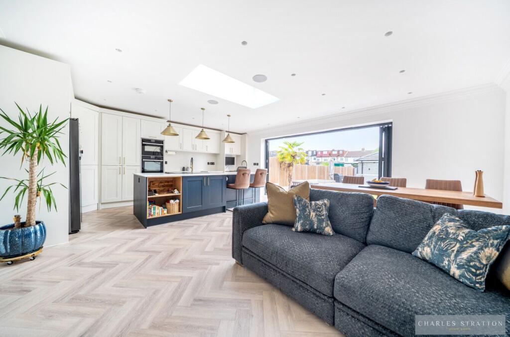 Main image of property: Primrose Glen, Hornchurch