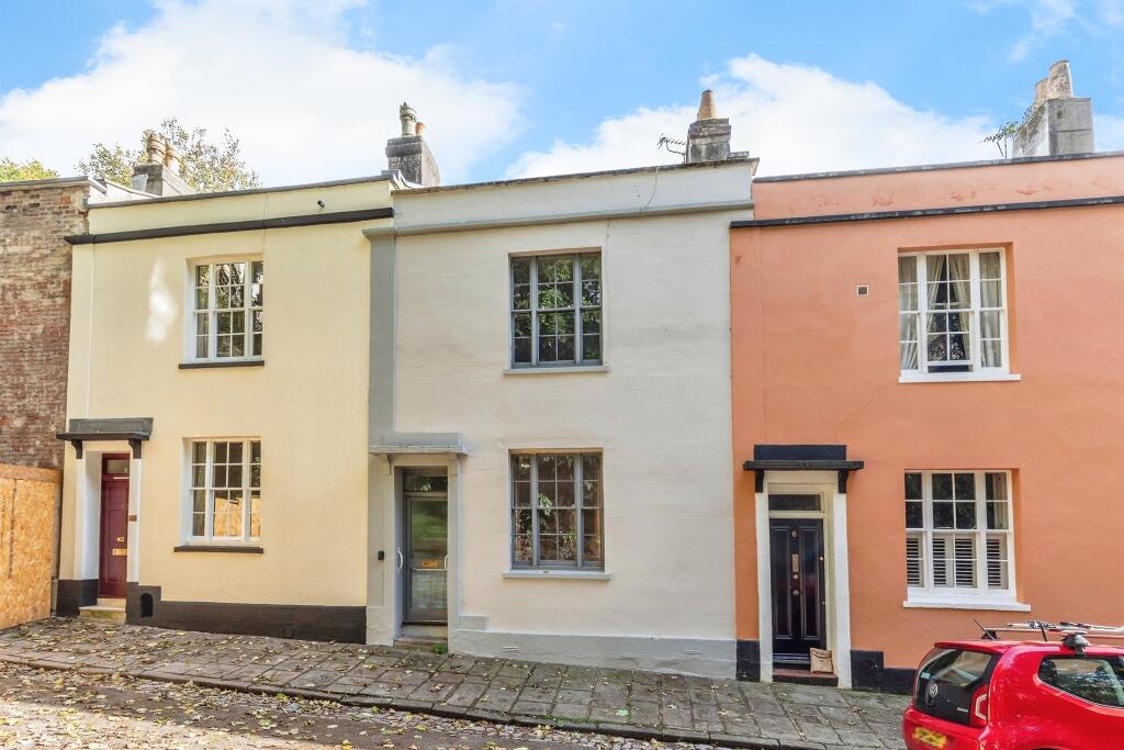 Main image of property: Meridian Vale, Clifton, Bristol