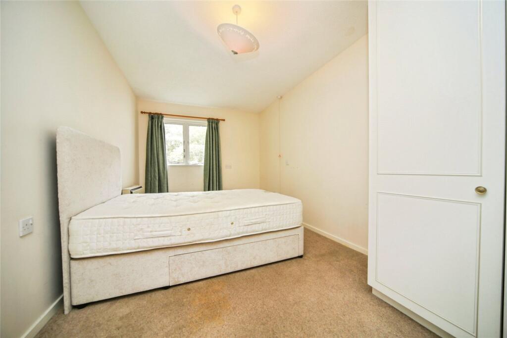 Apartment in Ipswich - View 5