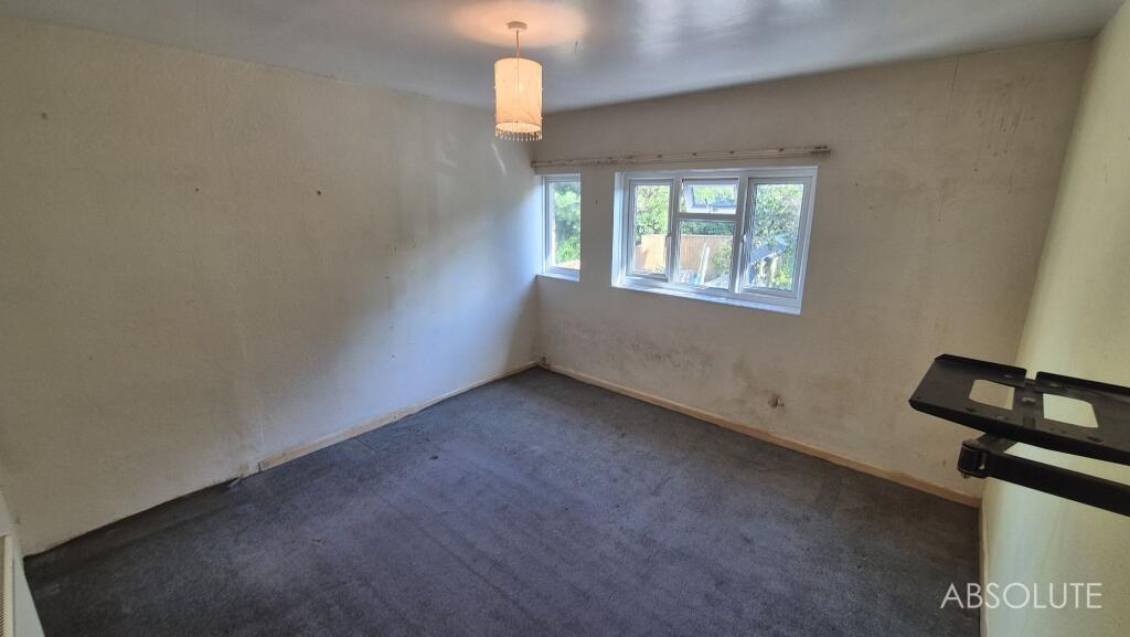 House in Torquay - More