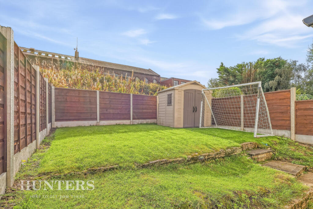 House in Rochdale, Dearnley - View 4