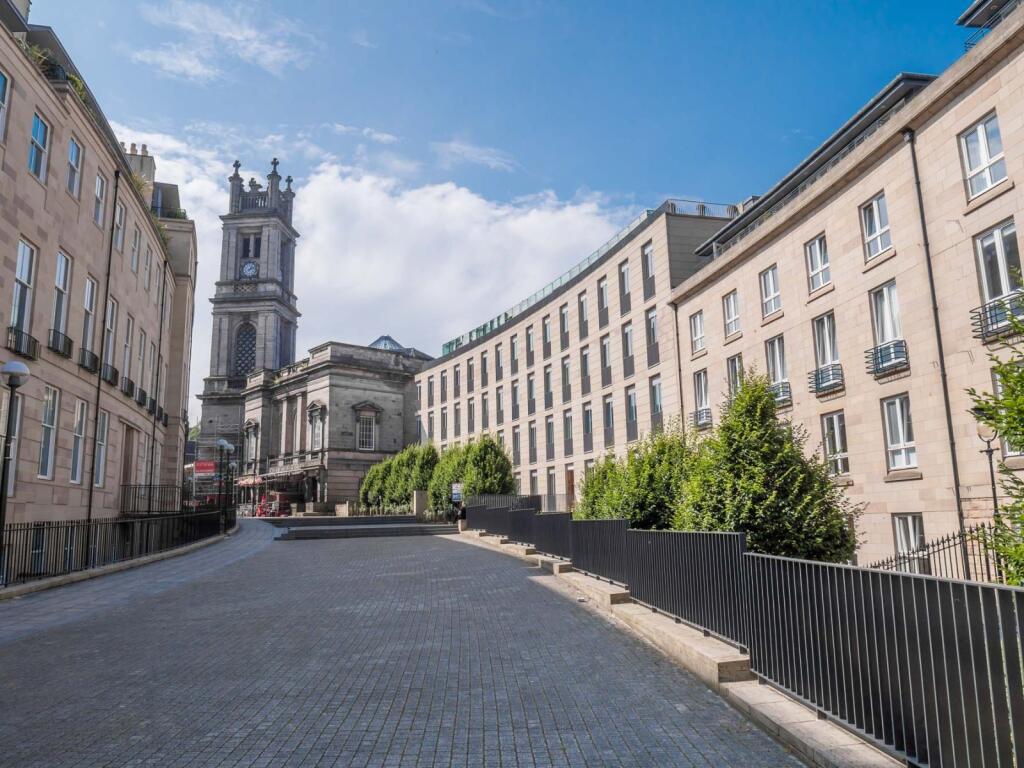 Apartment in Edinburgh, Silvermills, New Town/Broughton - View 4