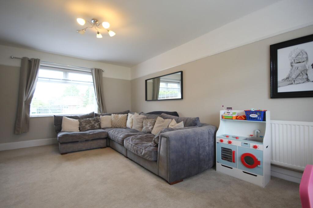 Lime Avenue, Weaverham, CW8 photo 3