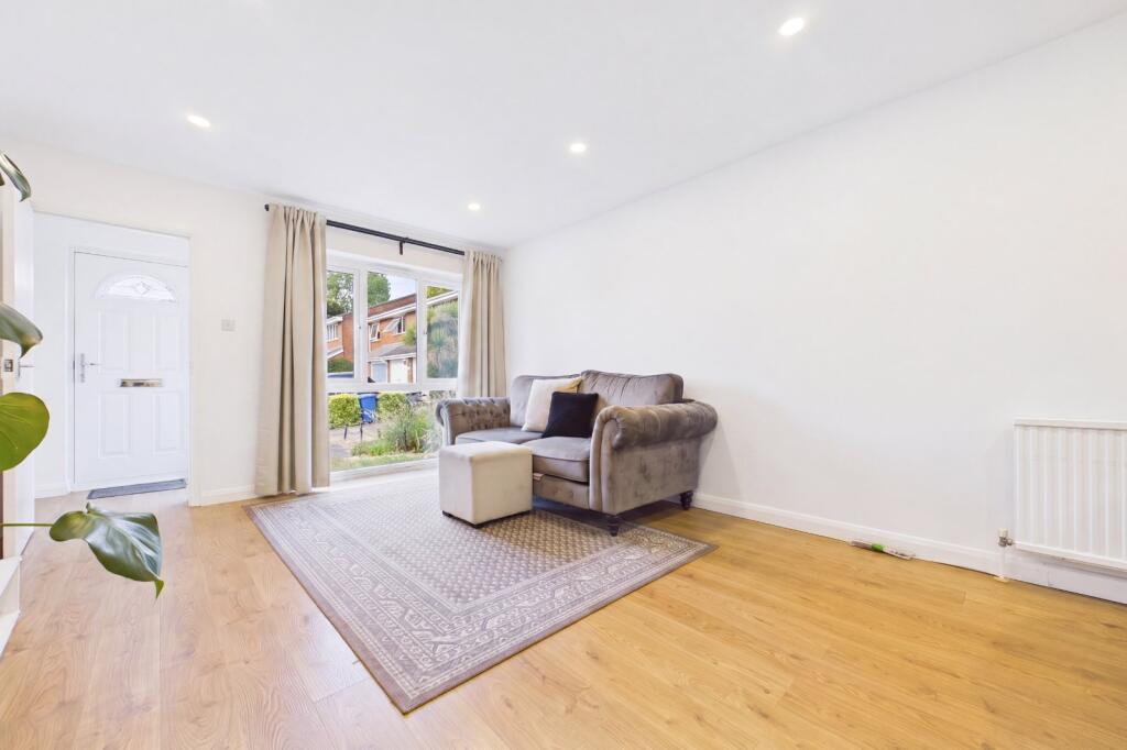 House in Maidenhead, Fishery - View 5