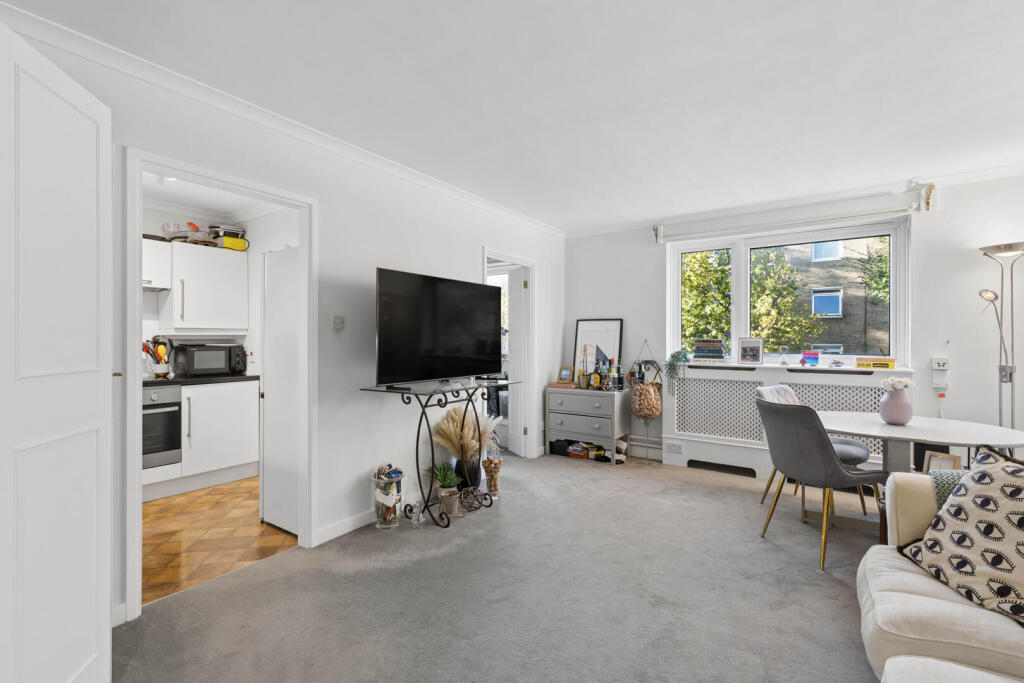 Apartment in London, Royal Borough of Kensington and Chelsea - View 2
