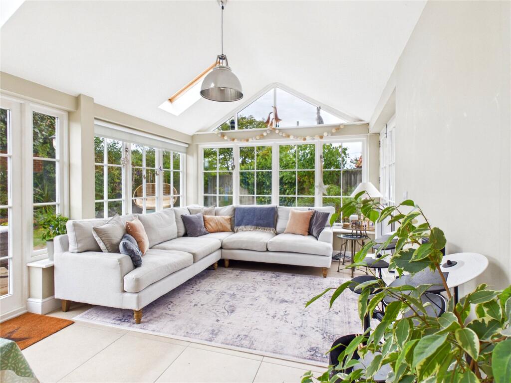House in Woodbridge, Waldringfield - View 3