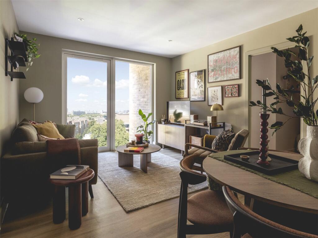 Main image of property: Momento, Renshaw's Yard, 28 Mill Mead, Staines, TW18