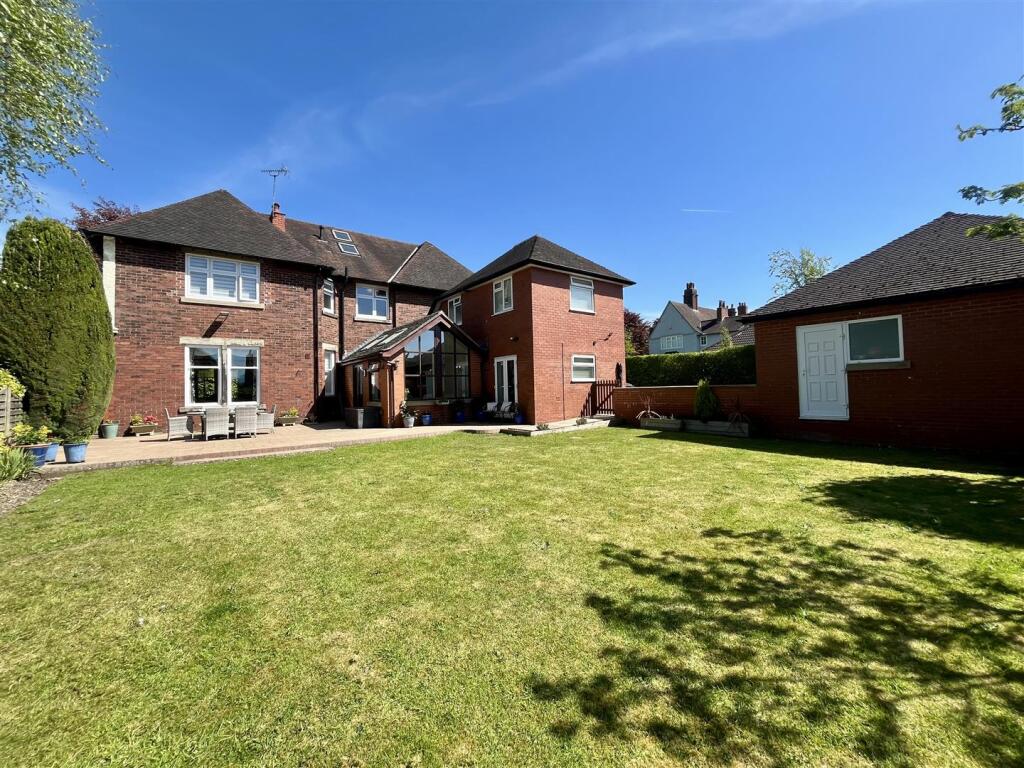 Main image of property: Park Lane, Congleton