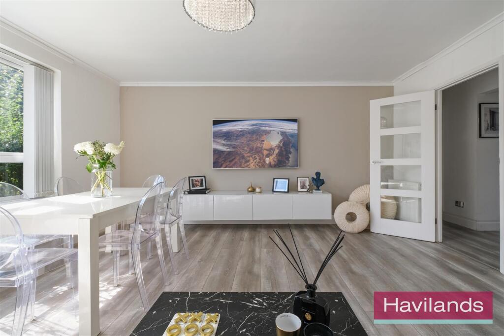 Apartment in London - View 4