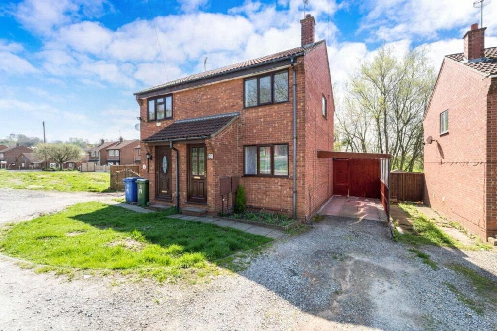 Main image of property: Glebe View, Forest Town, NG19
