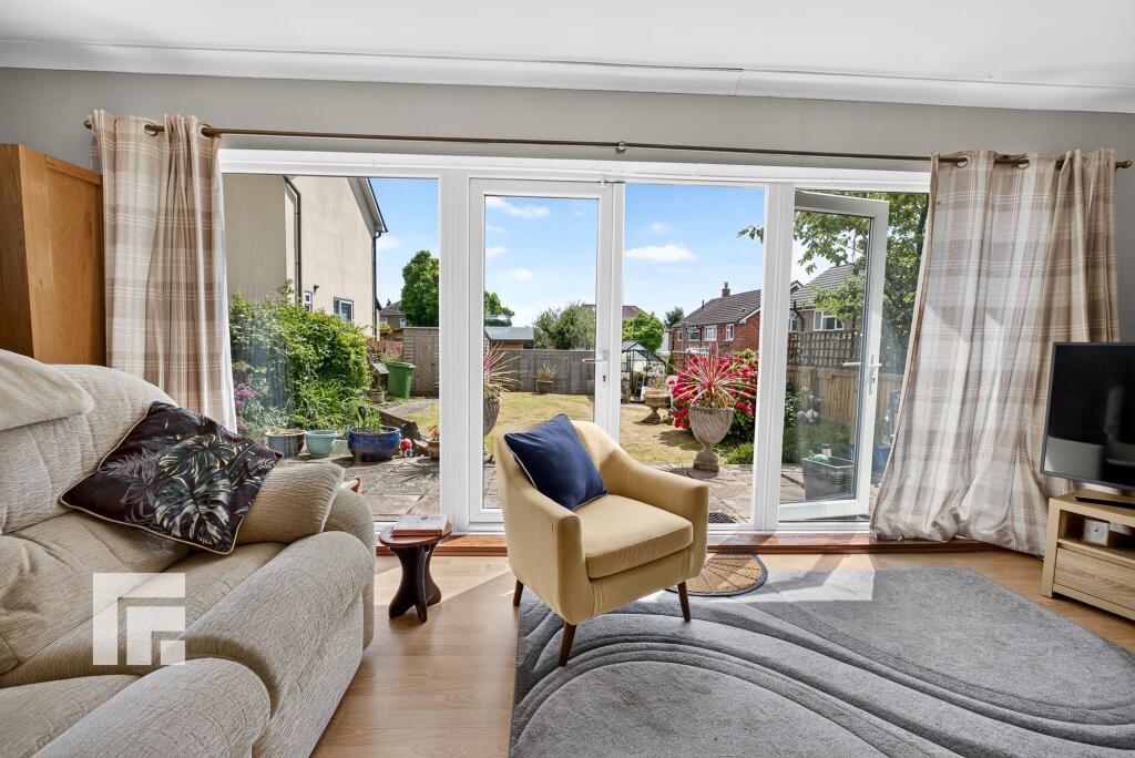 Gaerwen Close, Llanishen, CF14 photo 5