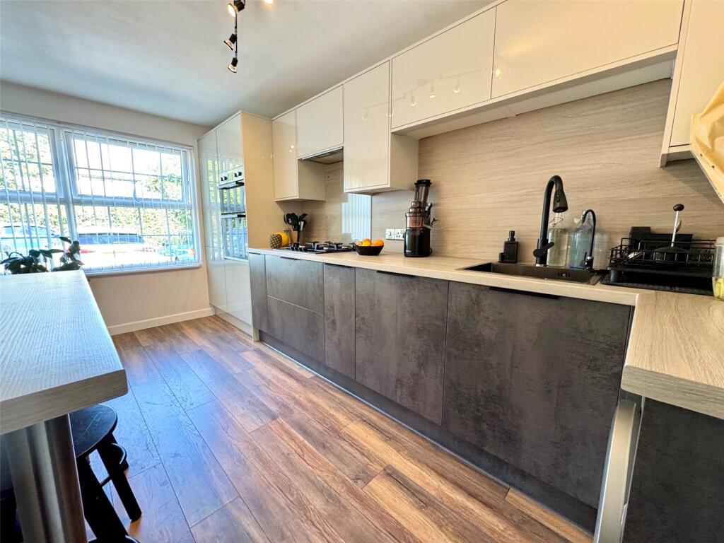 Apartment in New Forest, Old Milton, New Milton - View 3