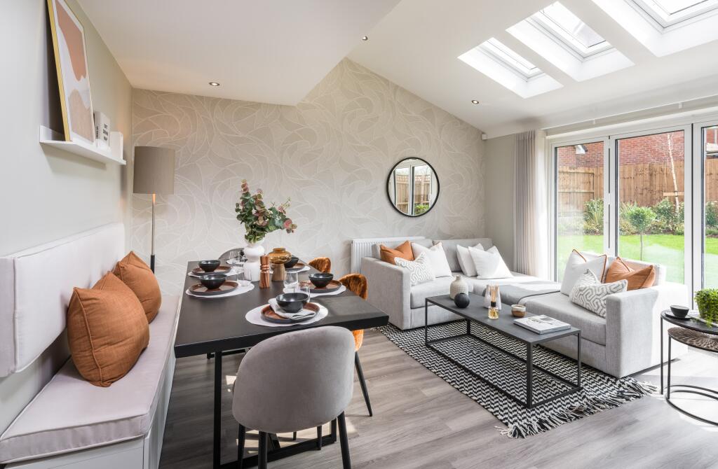 House in Oldham - View 4