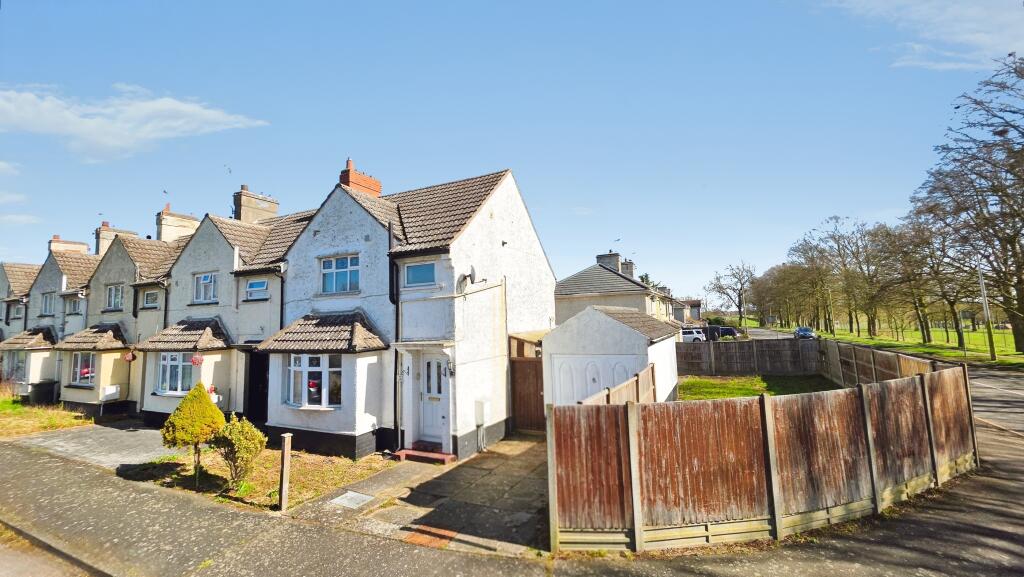 House in North Kesteven, Cranwell, Brauncewell and Byard's Leap - View 2