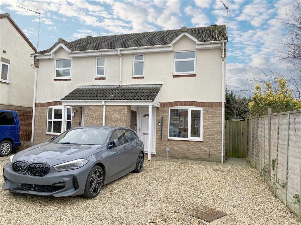 Main image of property: Linnet Way, Sleaford