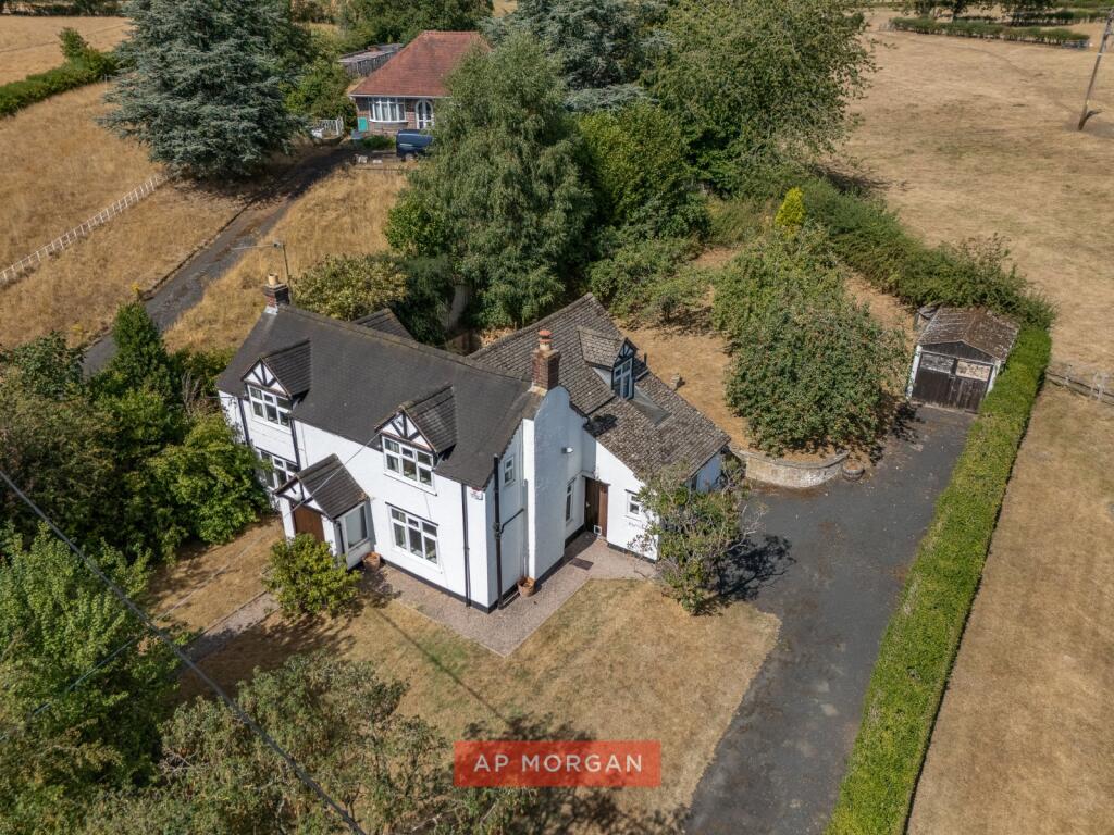 Main image of property: Parish Hill, Bournheath, Bromsgrove, Worcestershire, B61