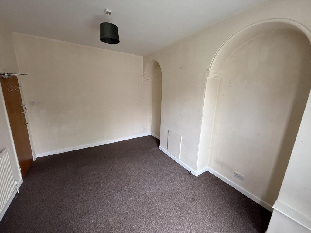 House in Nottingham - View 4