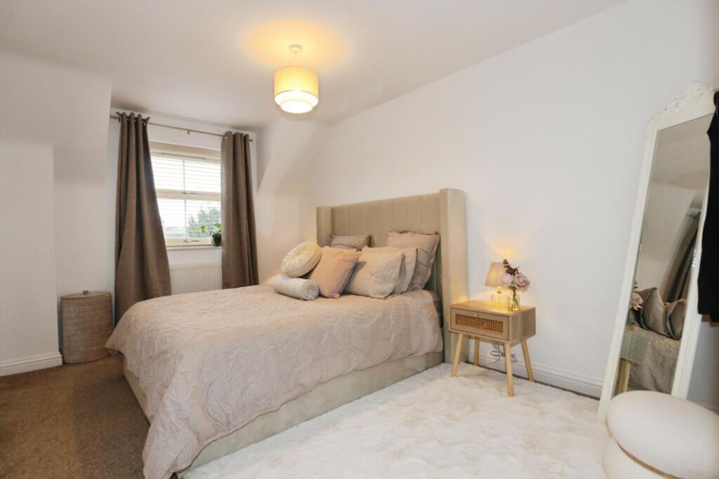 Apartment in Leicester - View 5