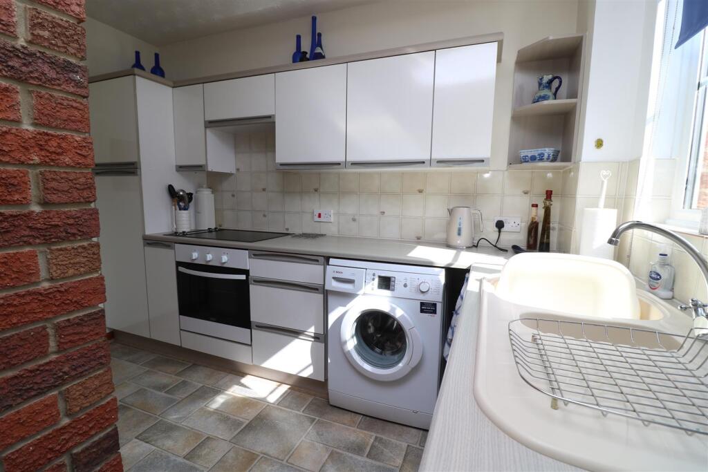 Additional image 4 of Buckleaze Close, Trowbridge