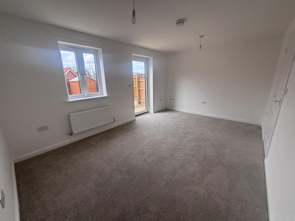House in South Norfolk, Wymondham - View 4