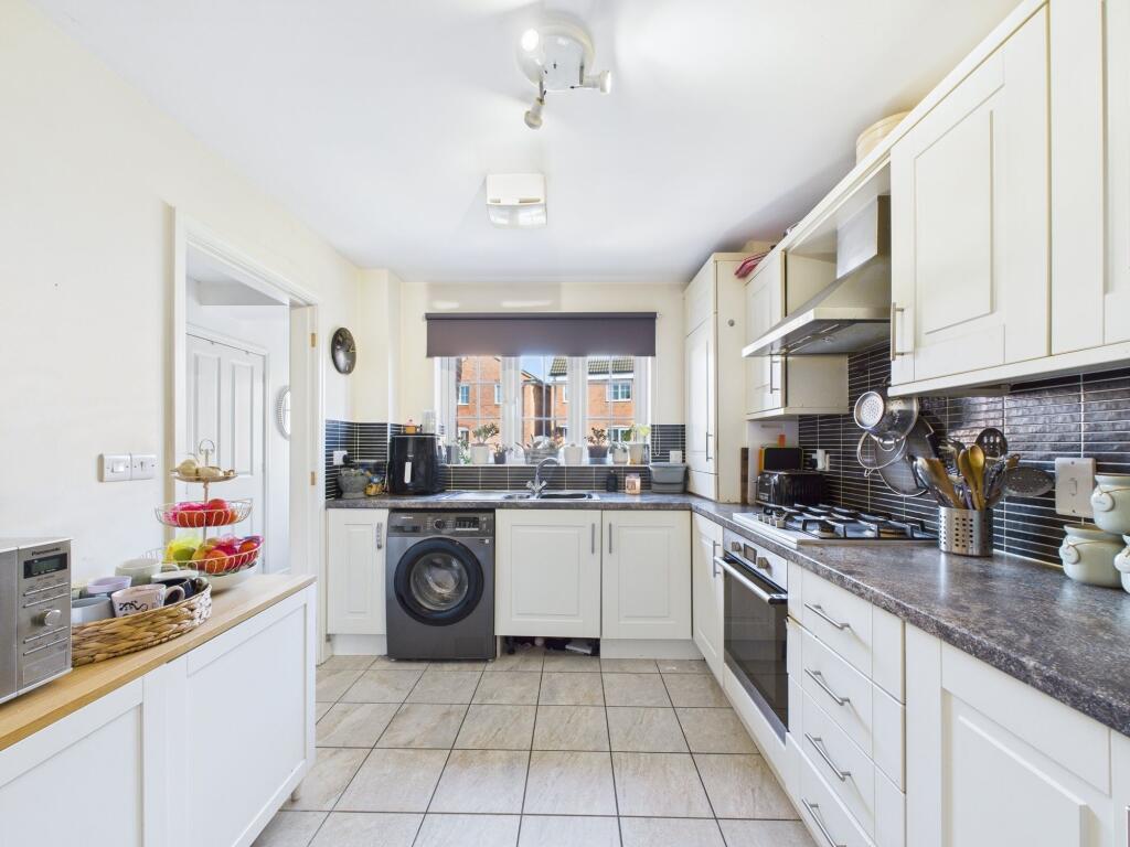 House in Peterborough - View 5