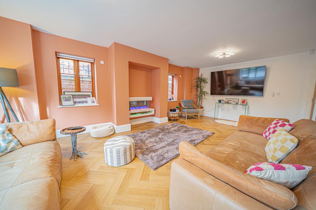 Additional image 5 of The Crescent, Hampton-In-Arden, B92