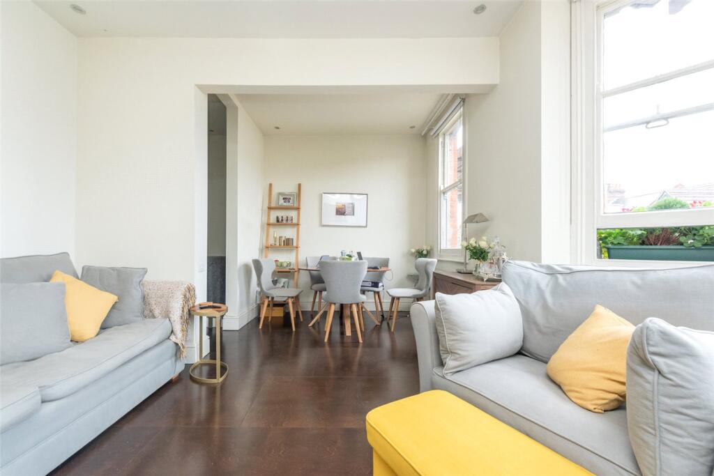 2 bedroom terraced house for rent