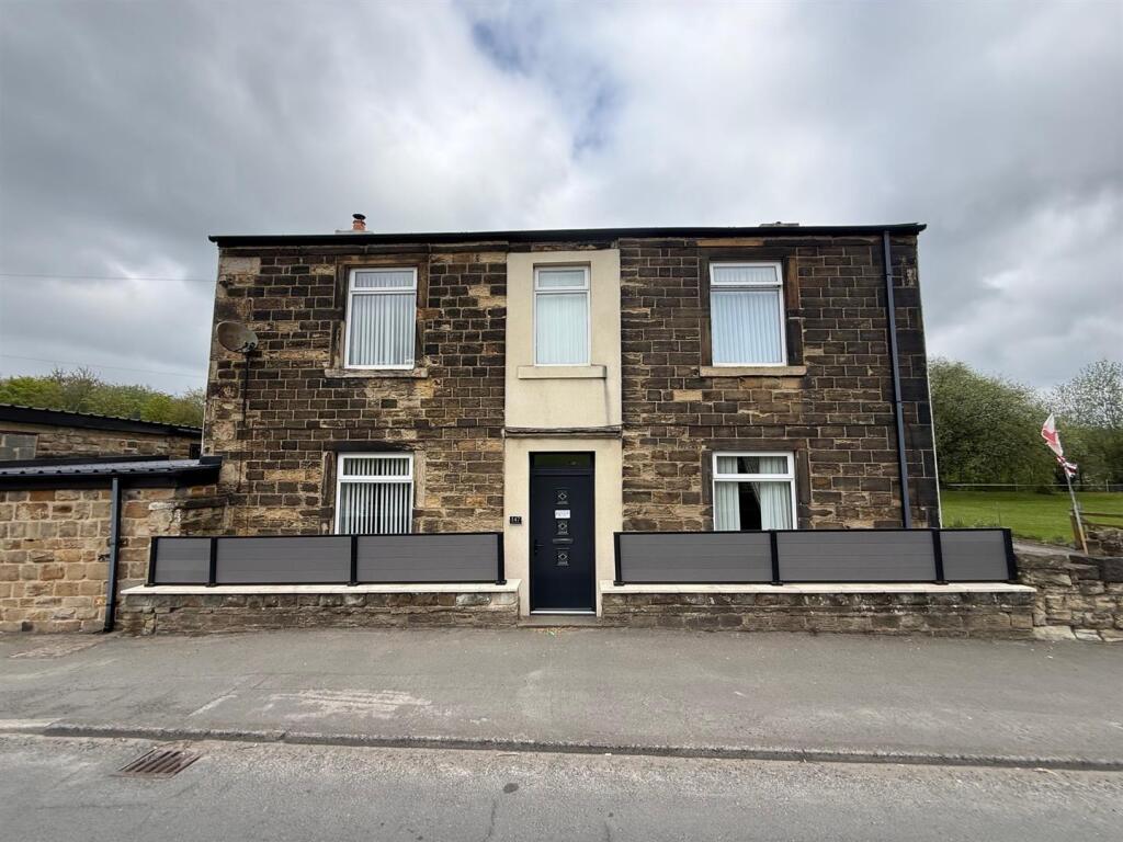 Main image of property: Dewsbury Road, Gomersal, Cleckheaton