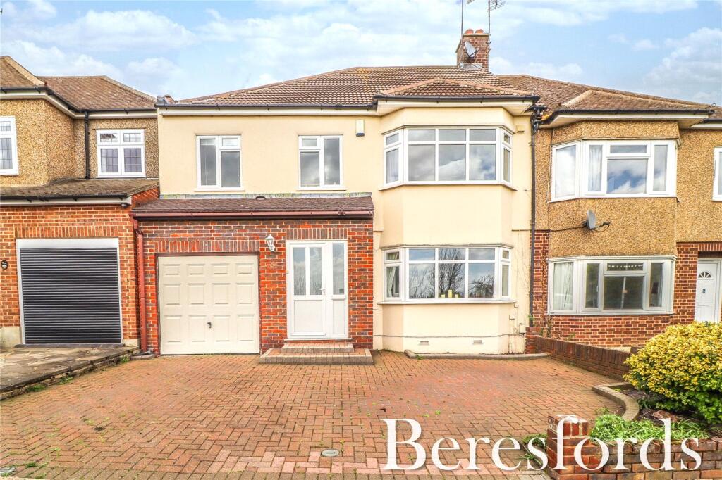 Main image of property: Esdaile Gardens, RM14