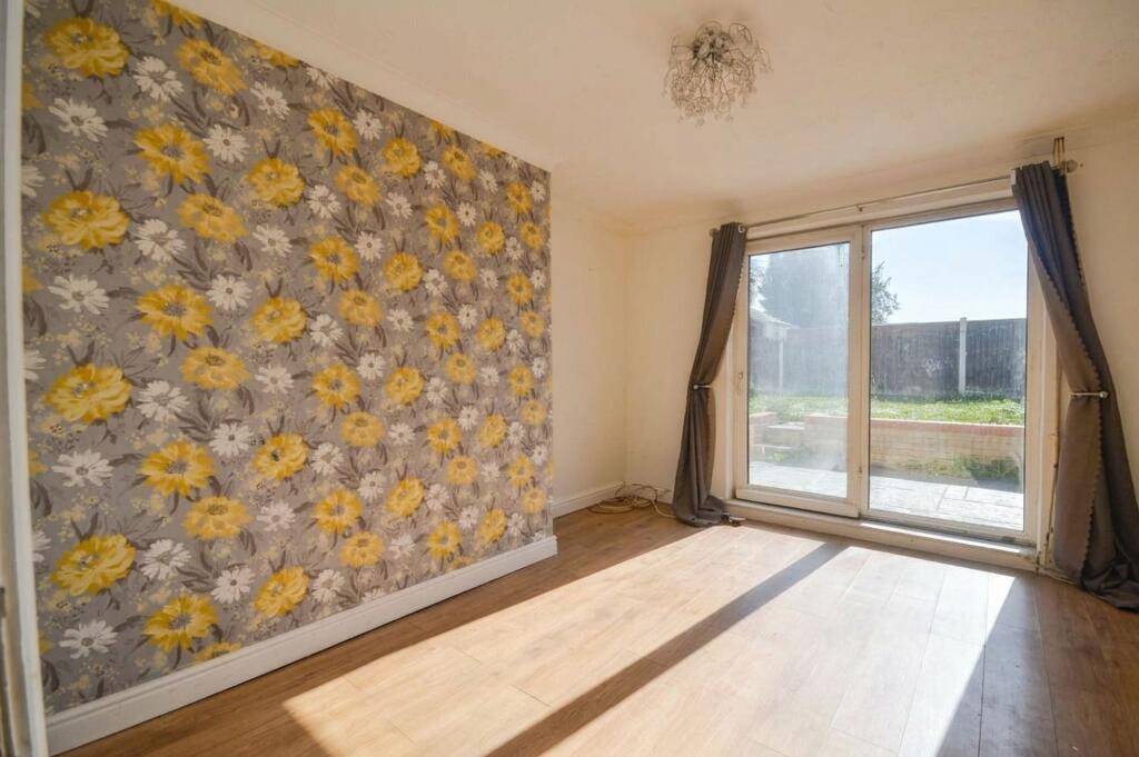 House in Barnsley, Bolton upon Dearne - View 2
