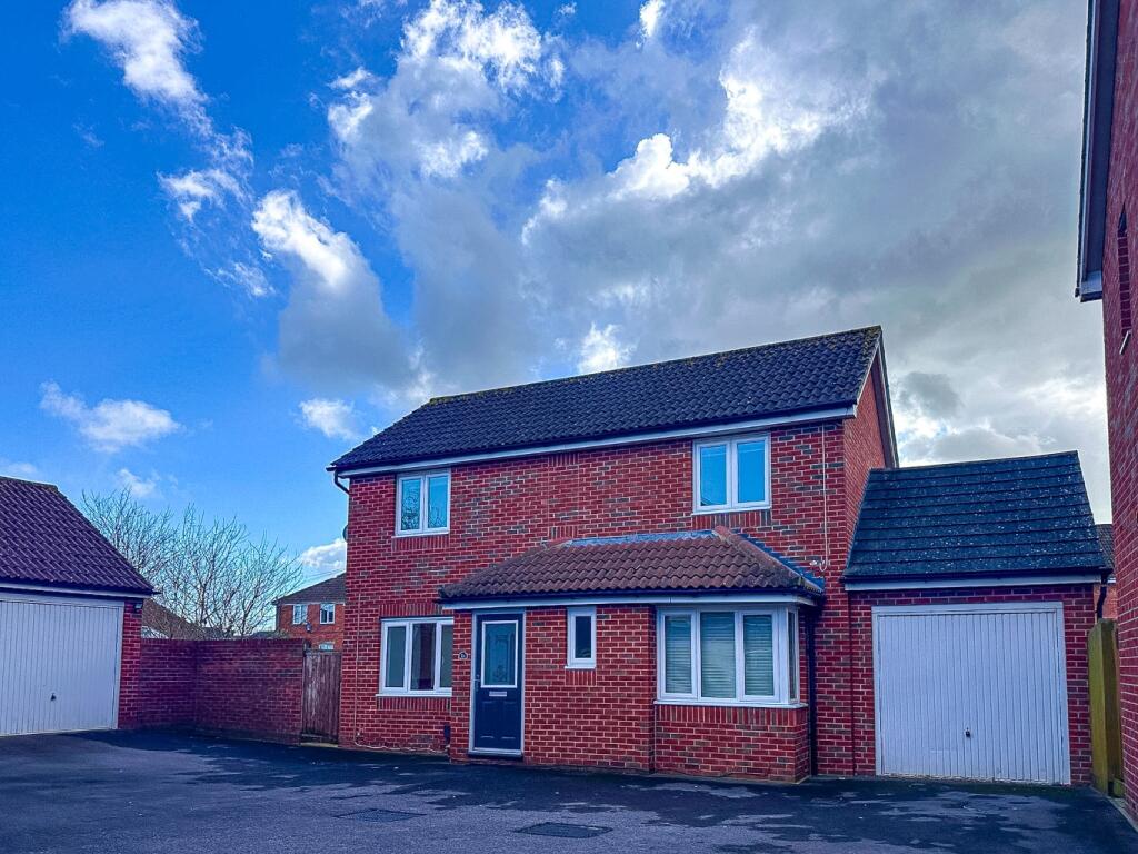 Main image of property: Cavalier Close, Bridgwater,