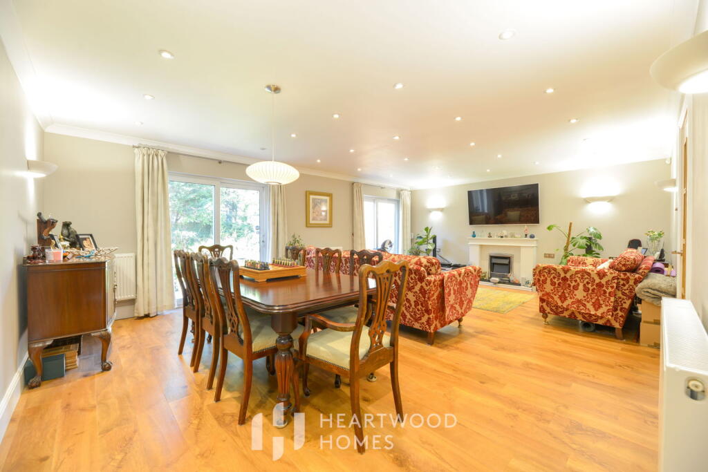 Main image of property: Yule Close, Bricket Wood, St. Albans, AL2 3XZ