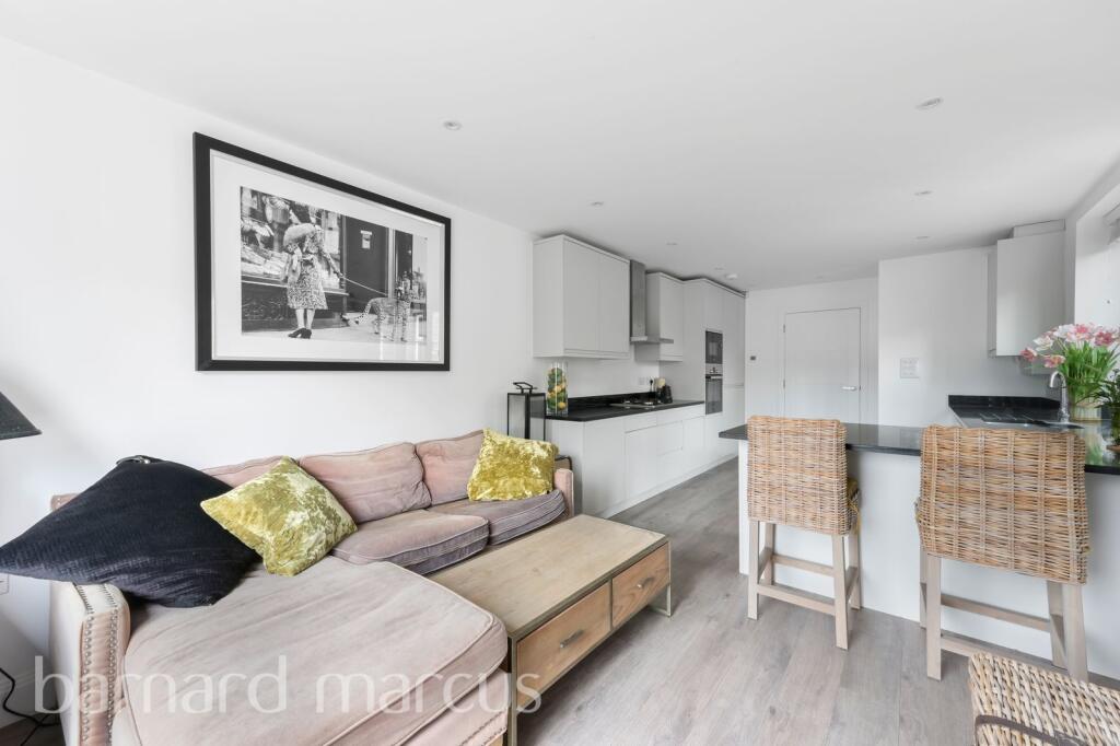 Main image of property: Brighton Road, South Croydon