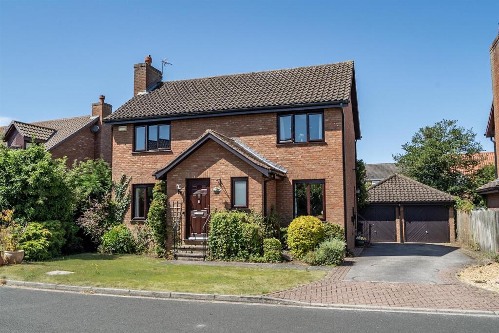Main image of property: Dikelands Close, Upper Poppleton, York, YO26 6HY
