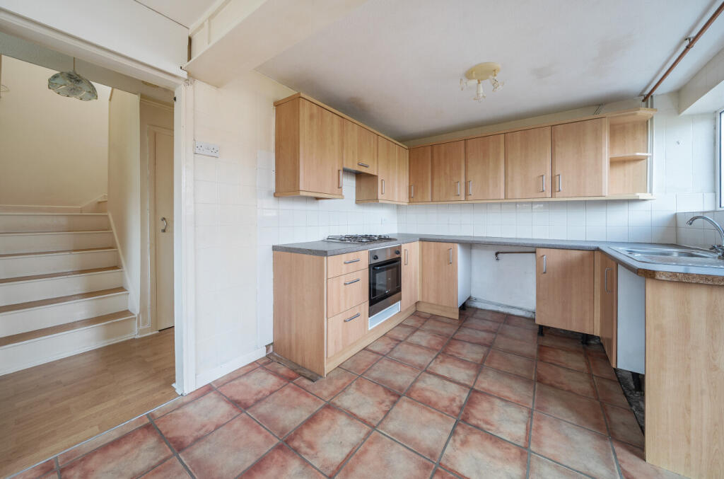 Broadlands Way, Colchester photo 4