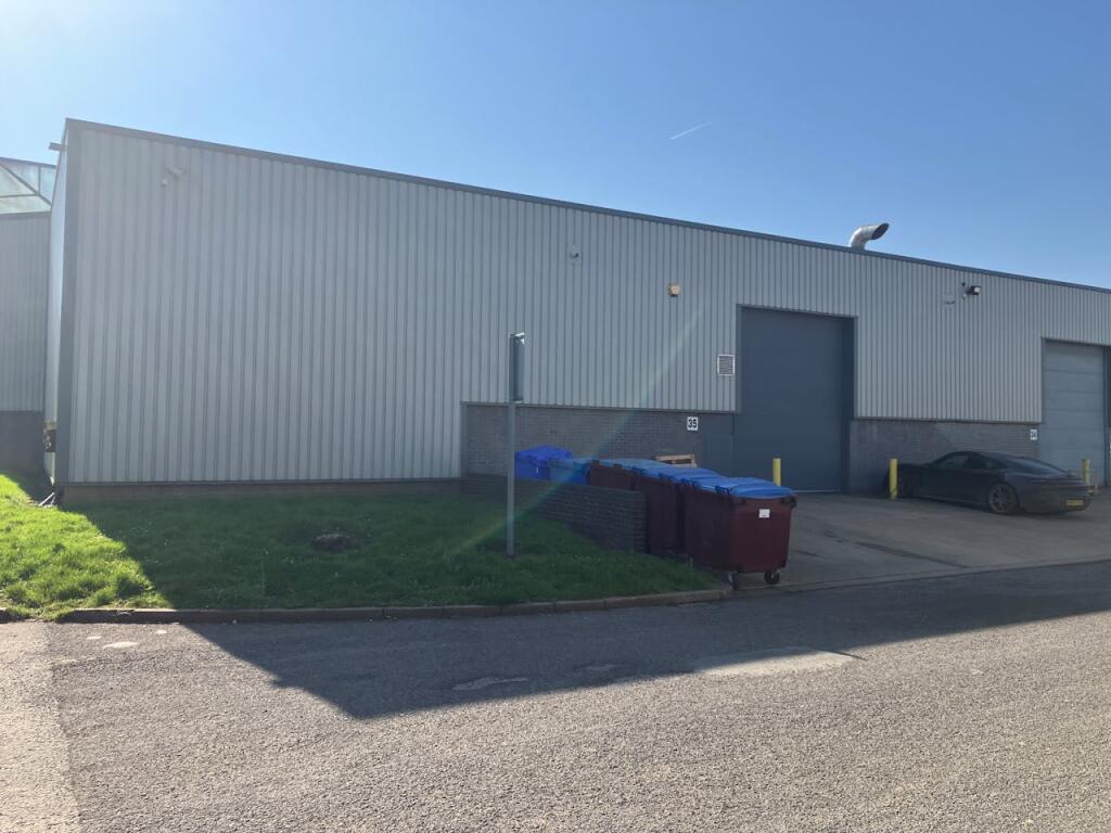 Main image of property: Unit 35 Heathfield, Stacey Bushes Industrial Park, Stacey Bushes, Milton Keynes, MK12 6HR