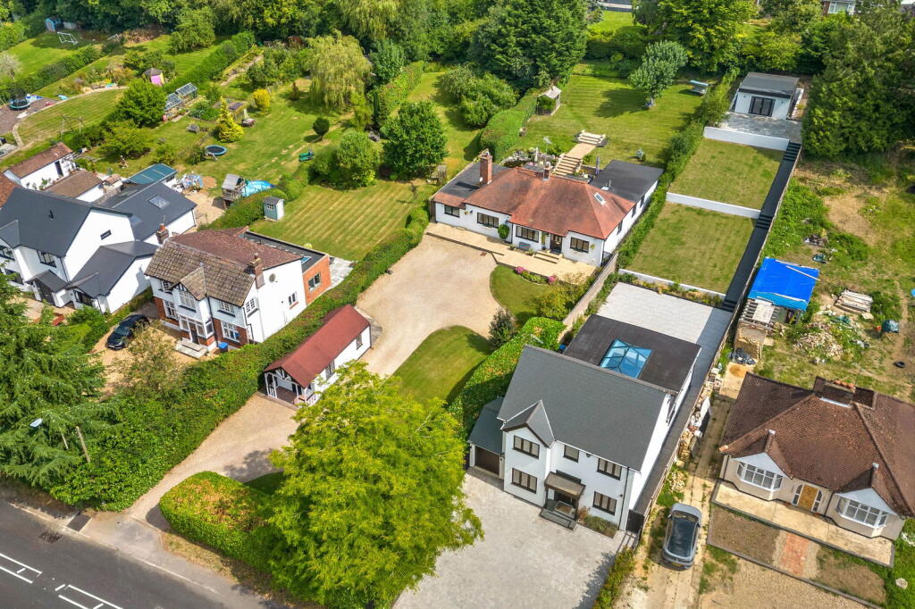 Additional image 2 of Codicote Road, Welwyn, AL6